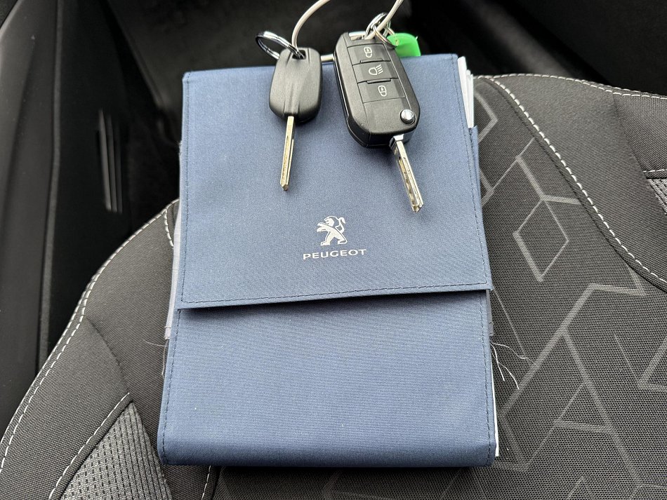 Peugeot 2008 1.2 PT Active