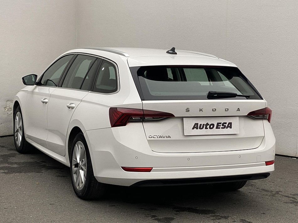 Škoda Octavia IV 1.5 TSi Style