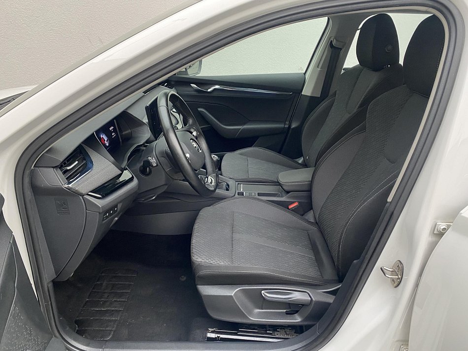 Škoda Octavia IV 1.5 TSi Style