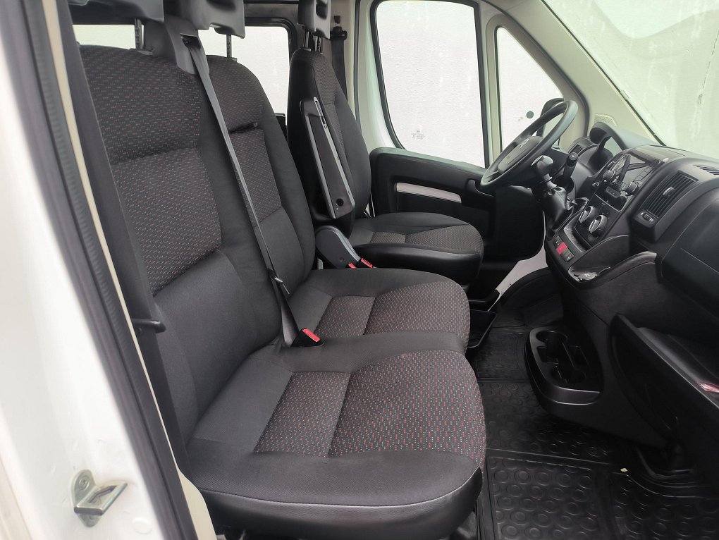 Citroën Jumper 2.0HDi  L2H2 6míst