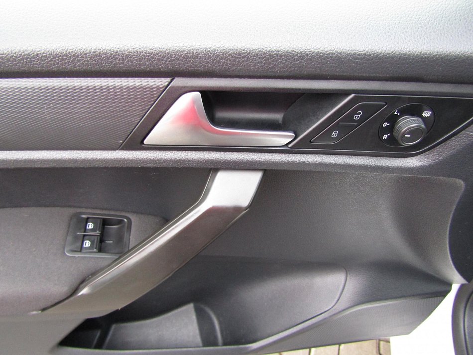 Volkswagen Caddy 2.0TDi Trendline MAXi 7míst