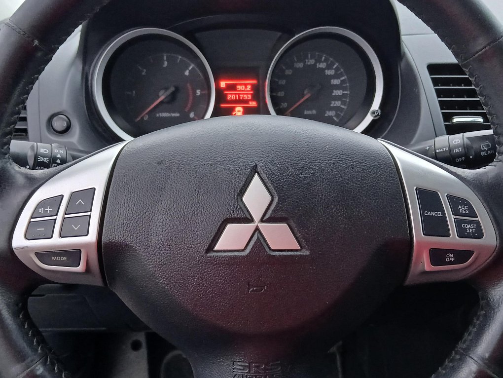 Mitsubishi Lancer 1.8Di-D 