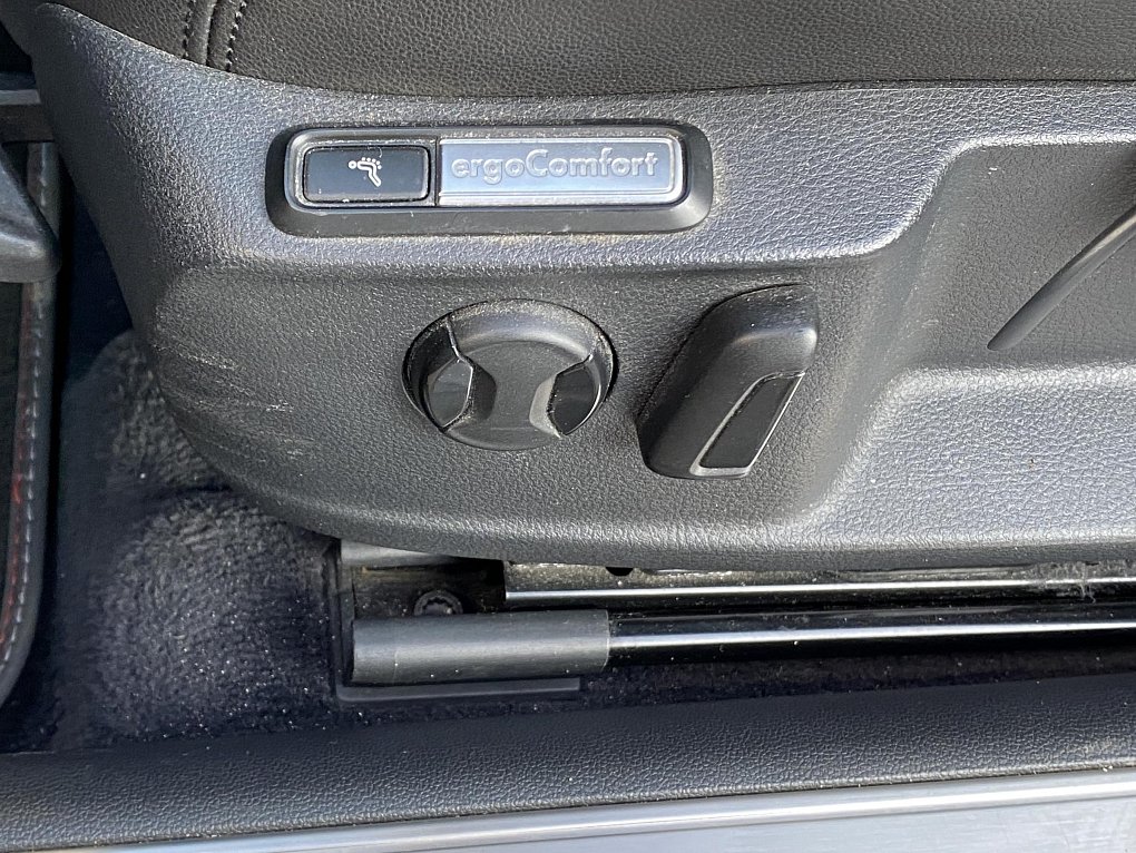 Volkswagen Passat 2.0 TDi Highline