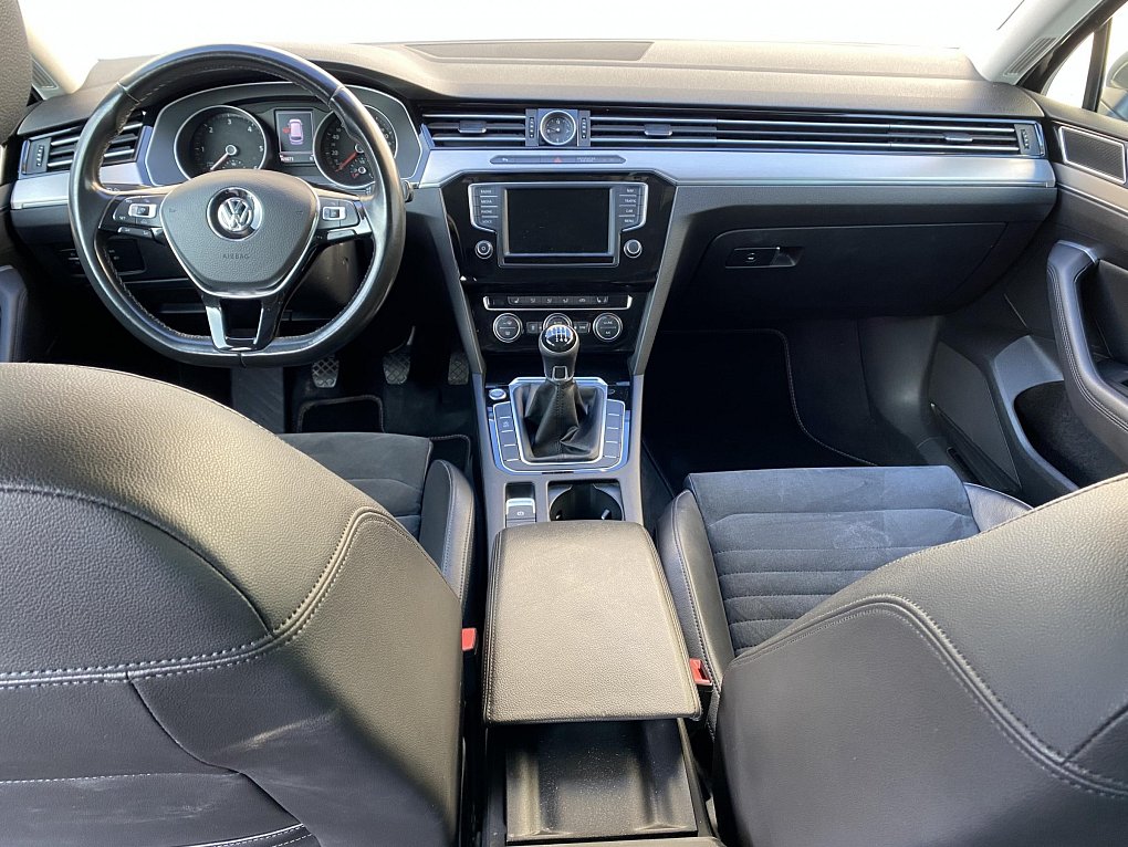 Volkswagen Passat 2.0 TDi Highline