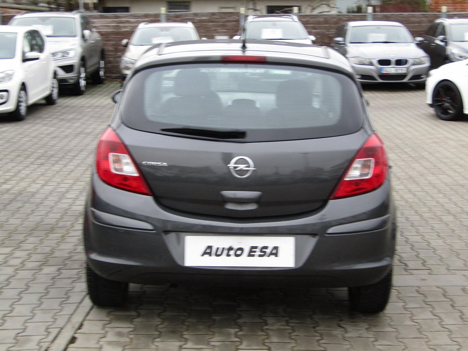 Opel Corsa 1.2 