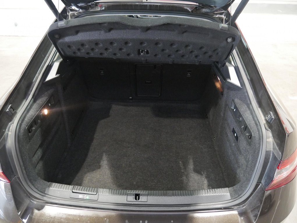 Škoda Superb III 2.0TDi L&K