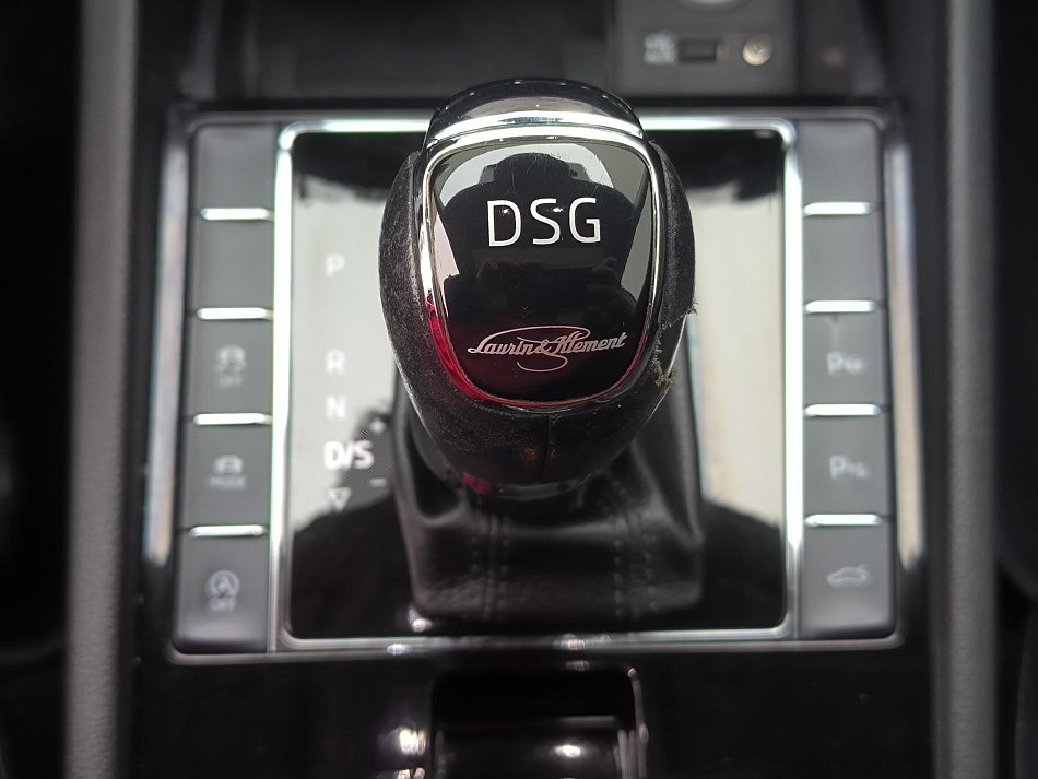 Škoda Superb III 2.0 TSi L&K 4x4