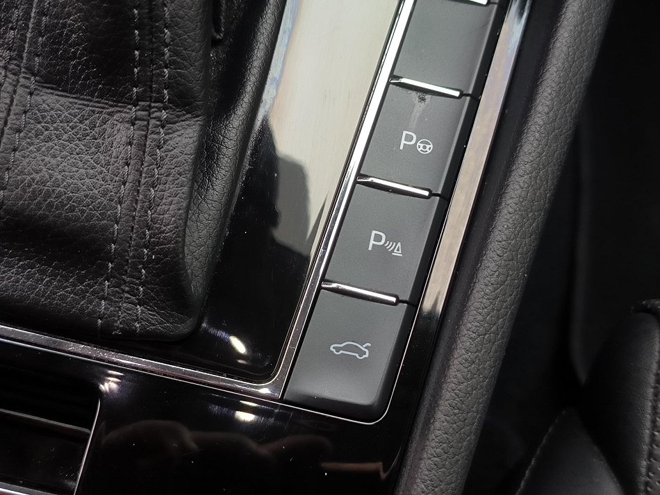 Škoda Superb III 2.0 TSi L&K 4x4
