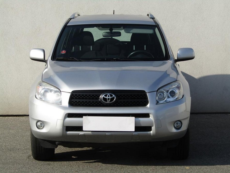 Toyota RAV4 2.2D-CAT 