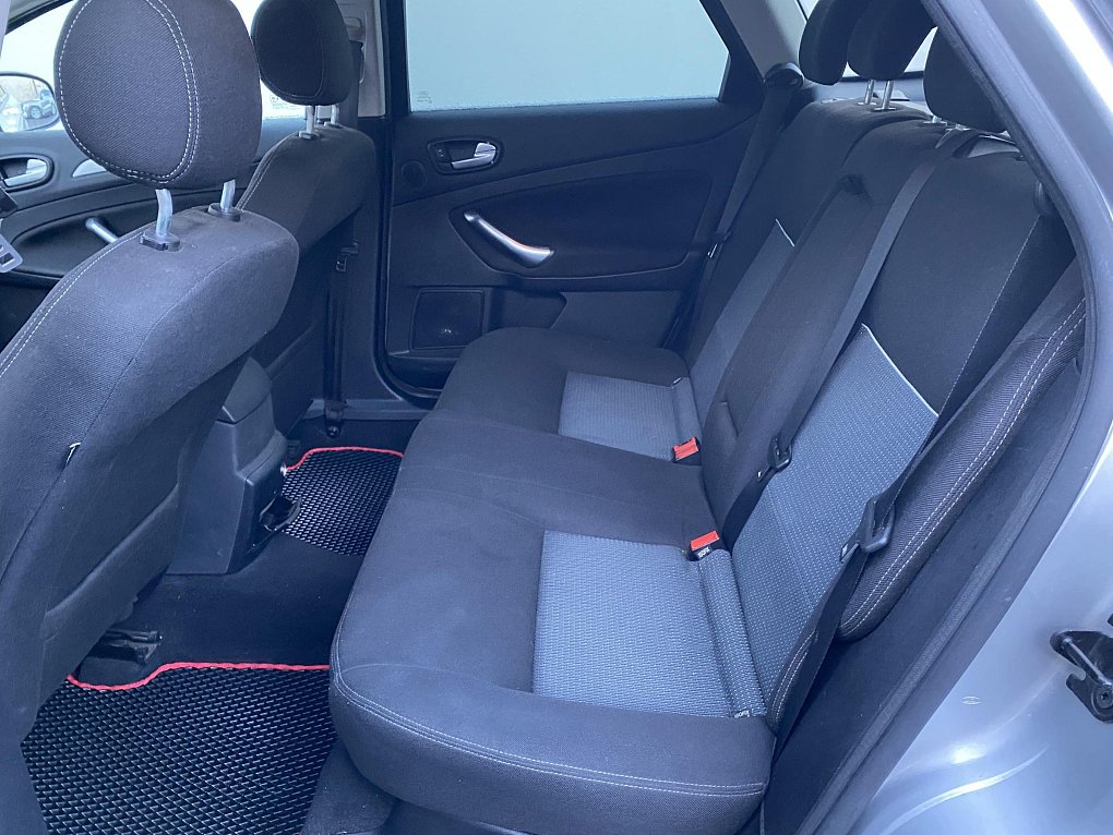 Ford Mondeo 2.0 TDCI 