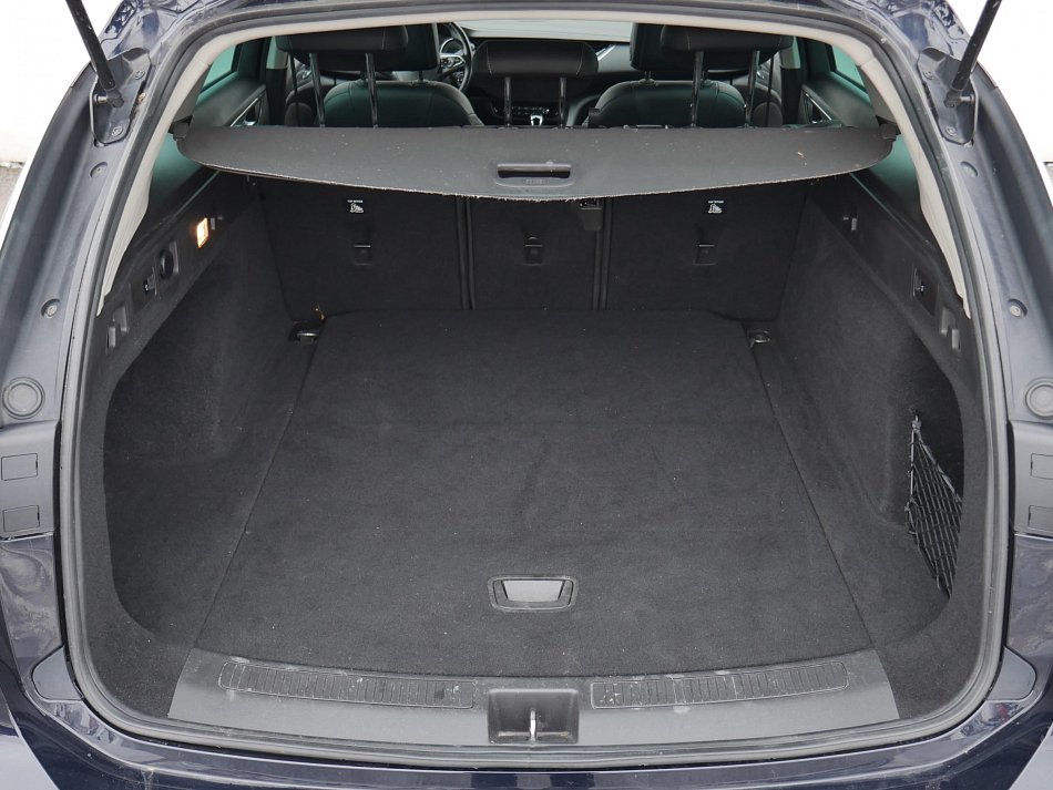 Opel Insignia 2.0CDTi 