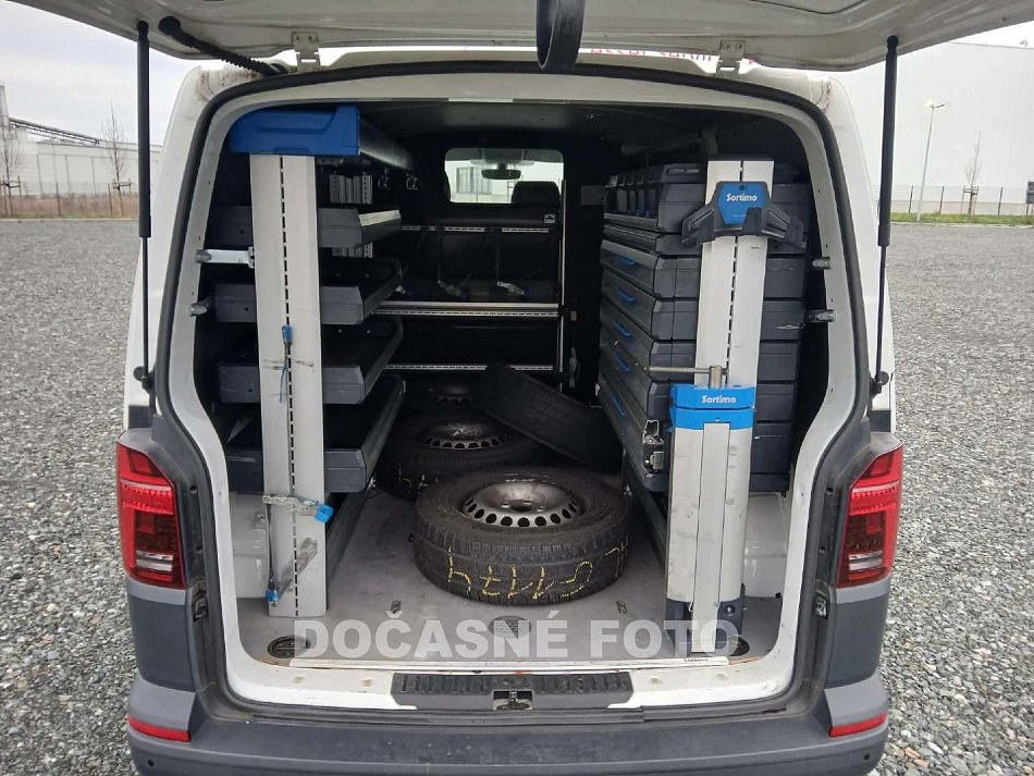 Volkswagen Transporter 2.0TDi  T6.1 DÍLNA
