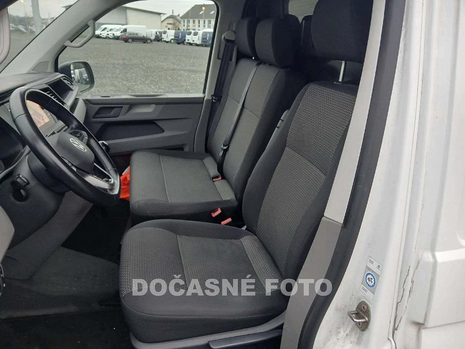 Volkswagen Transporter 2.0TDi  T6.1 DÍLNA