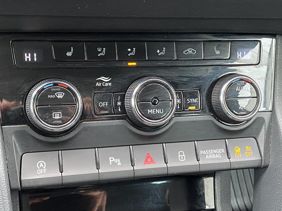 Škoda Karoq 1.0 TSi Ambition