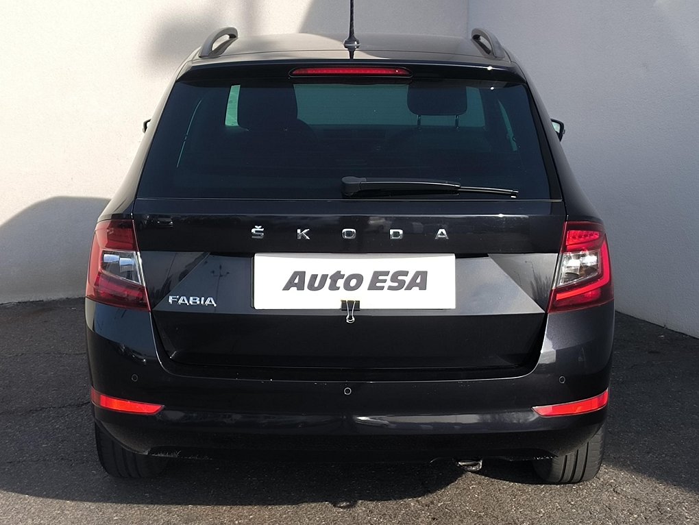 Škoda Fabia III 1.0 TSi Ambition
