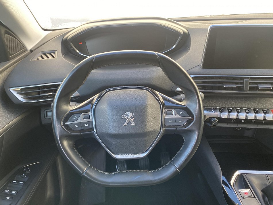 Peugeot 3008 1.5 HDi Allure