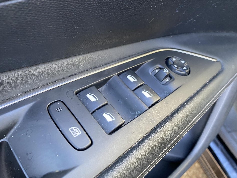 Peugeot 3008 1.5 HDi Allure