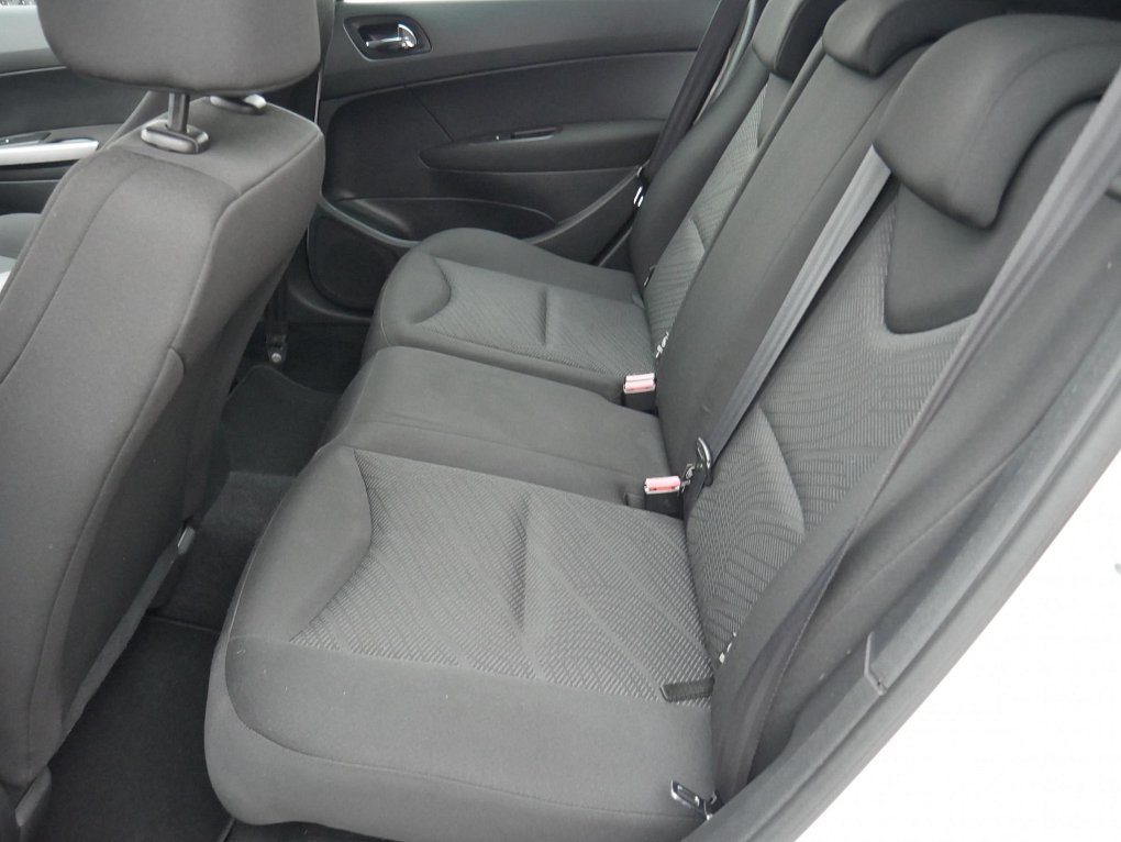 Peugeot 308 1.6 HDi 