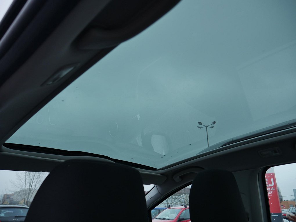 Peugeot 308 1.6 HDi 
