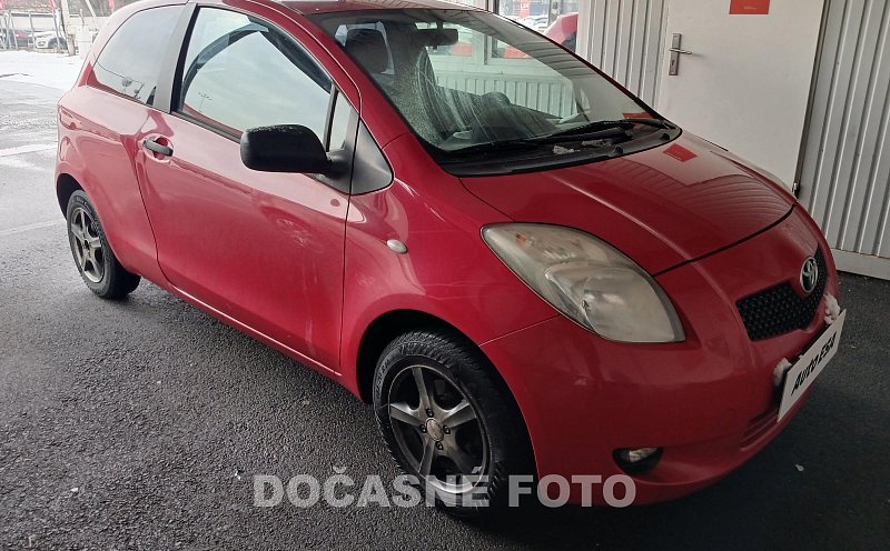 Toyota Yaris 1.0 VVT-i 