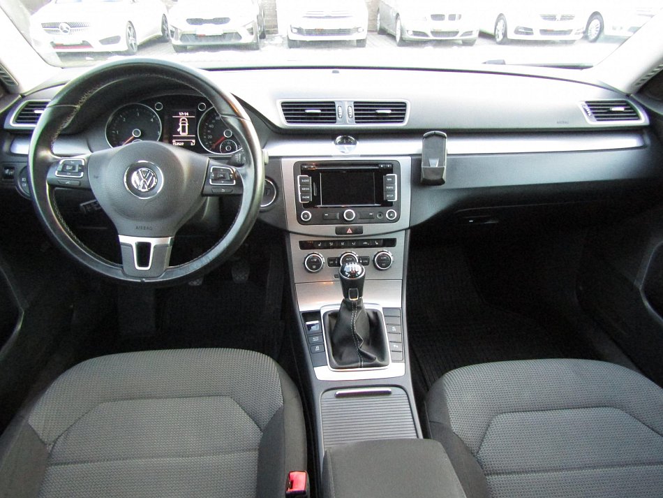 Volkswagen Passat 1.6 TDi 
