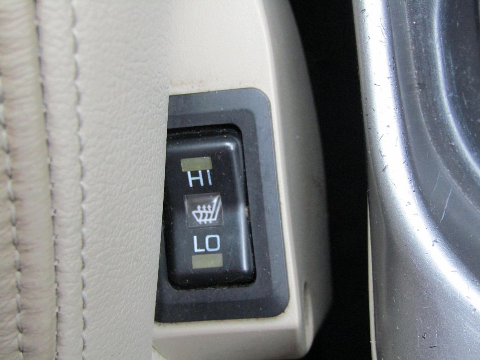 Mitsubishi Outlander 2.0 D  4x4, 7míst