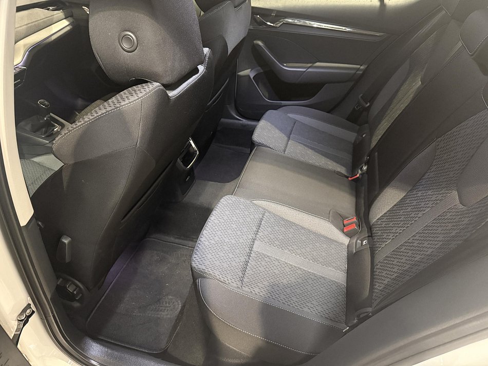 Škoda Octavia IV 2.0 TDi Style