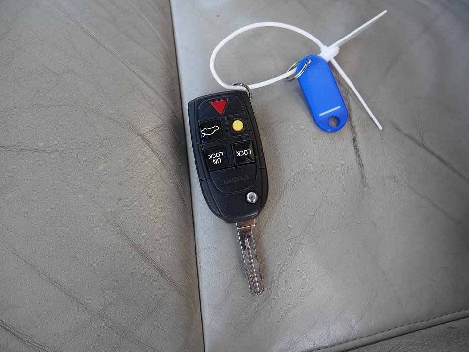 Volvo XC90 2.5 T  AWD 7míst