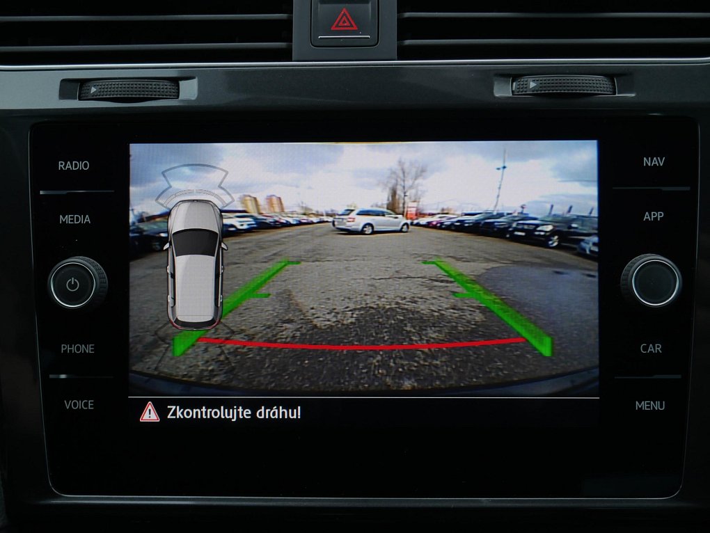 Volkswagen Golf 1.4 TSI 