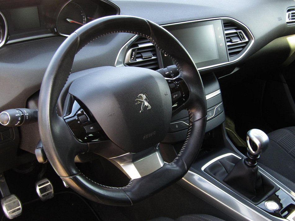 Peugeot 308 1.6HDi 