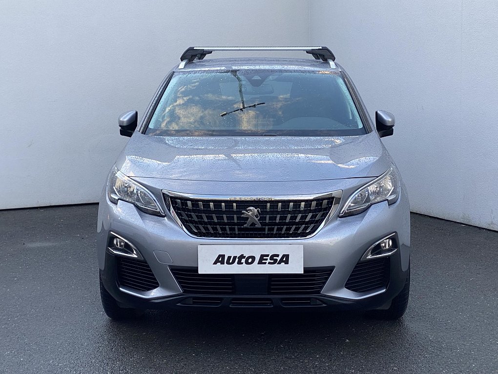 Peugeot 3008 1.2PT 