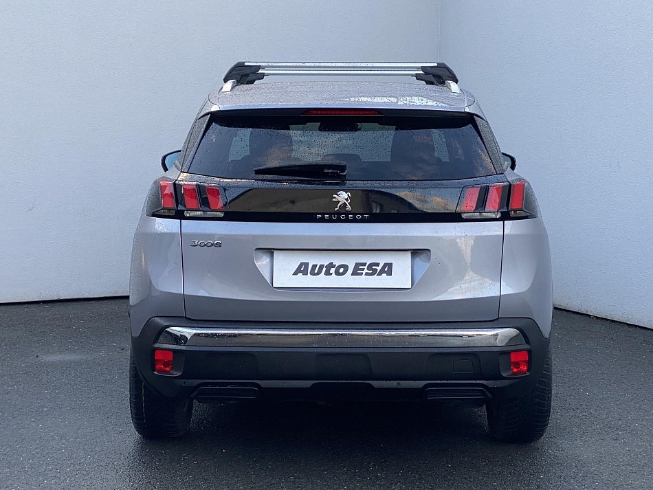 Peugeot 3008 1.2PT 
