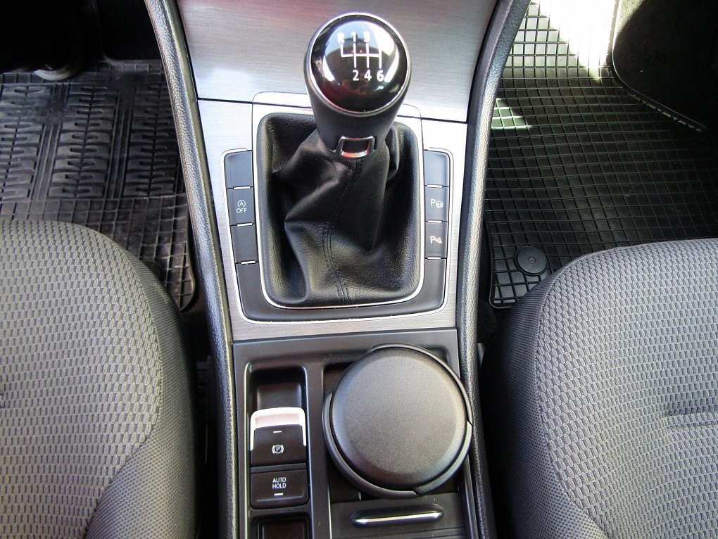 Volkswagen Golf 1.2 TSi Comfortline VII