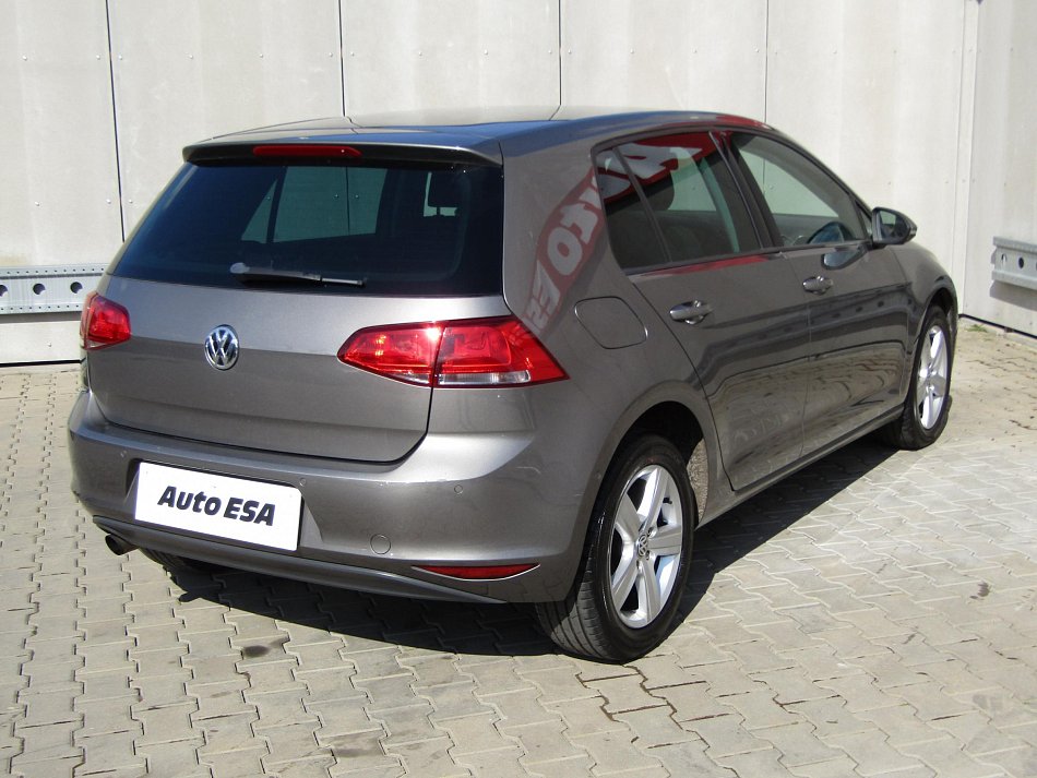Volkswagen Golf 1.2 TSi Comfortline VII