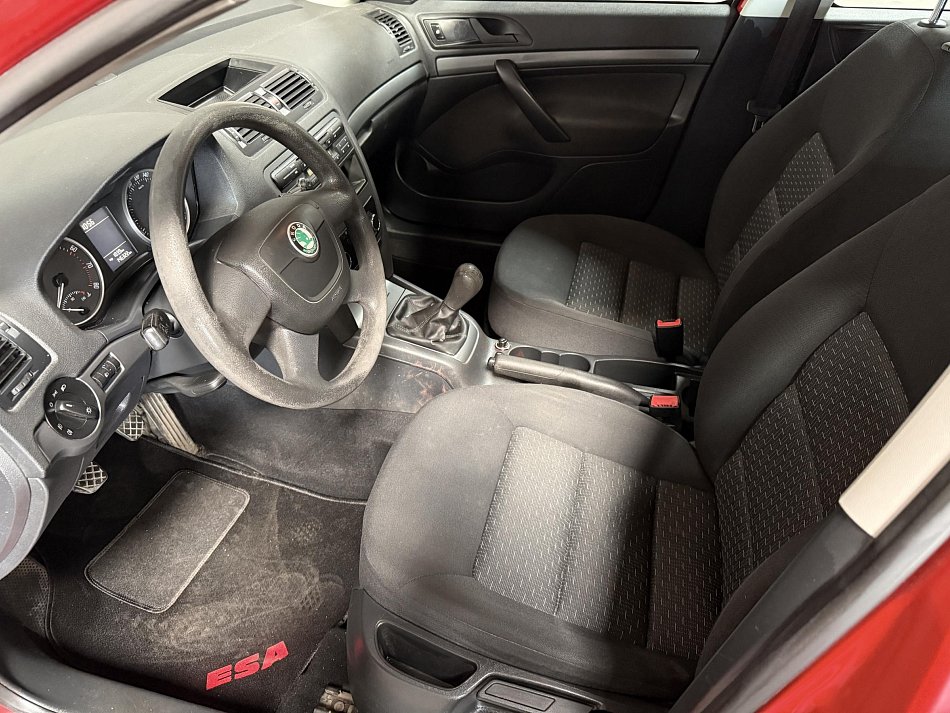 Škoda Octavia II 1.4 TSi Active