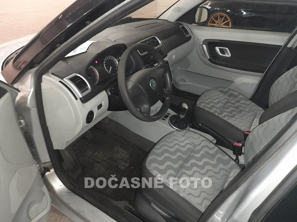 Škoda Roomster 1.2 12V 