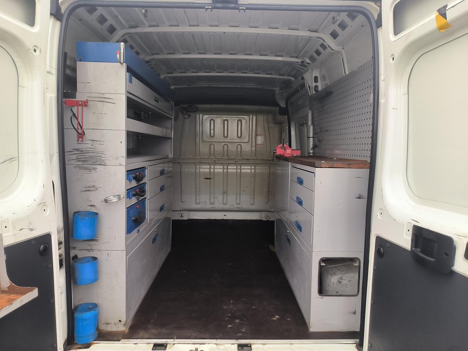 Peugeot Boxer 2.2HDi  L2H2 DÍLNA