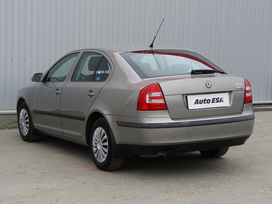 Škoda Octavia II 1.6FSi 