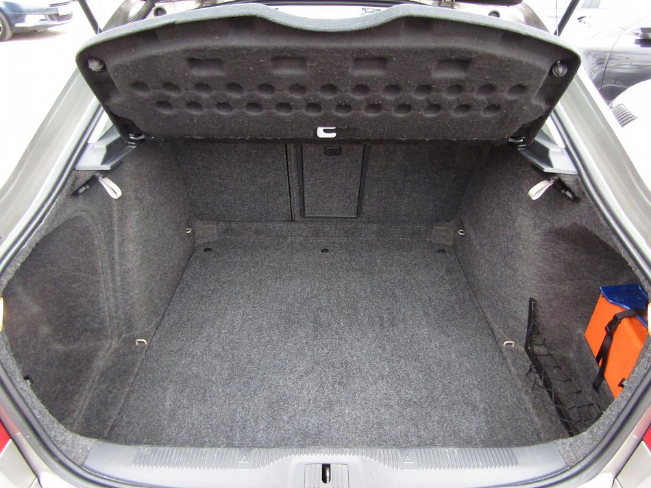 Škoda Octavia II 1.6FSi 