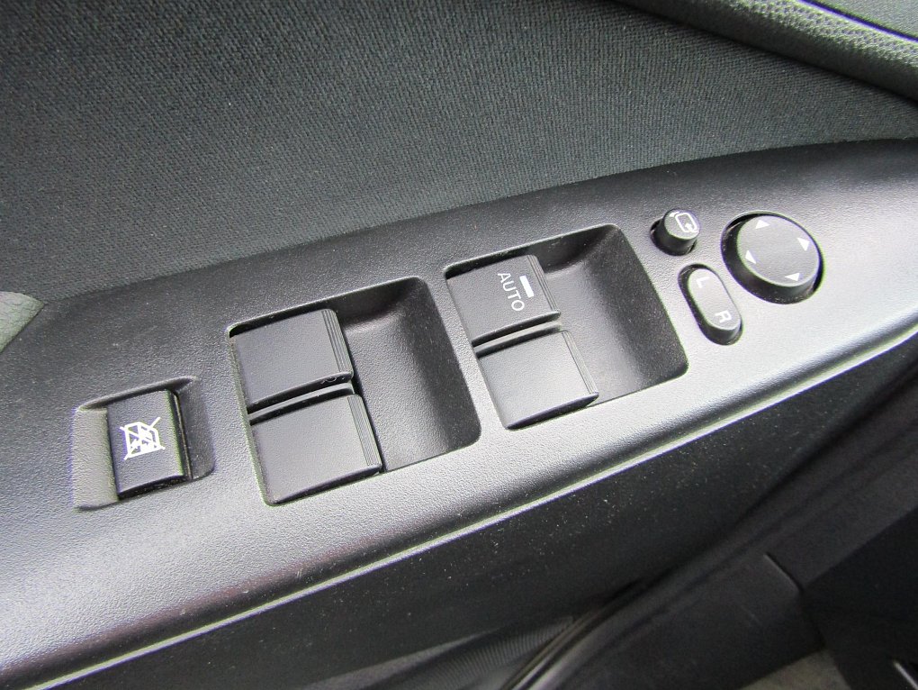 Mazda 3 1.6 i 