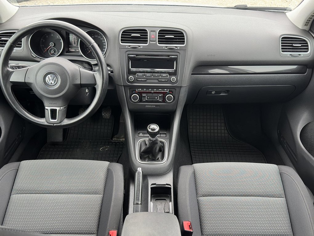 Volkswagen Golf 1.2TSI 
