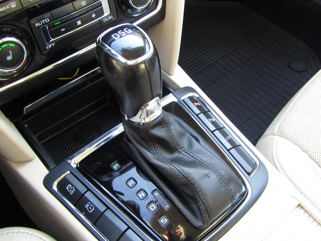 Škoda Superb II 2.0 TDi Elegance