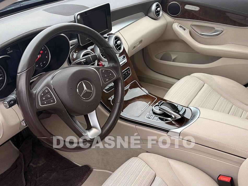 Mercedes-Benz Třída C 1.8i 