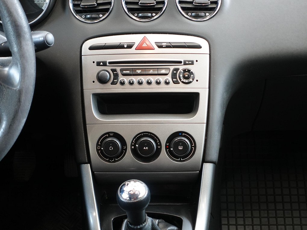 Peugeot 308 1.6i 