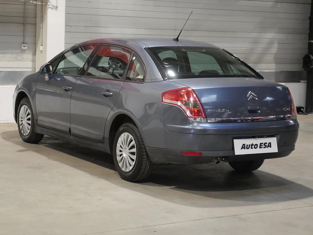 Citroën C4 1.6i 