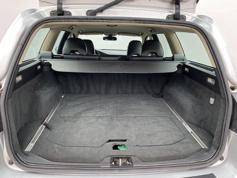 Volvo V70 2.4 D Momentum