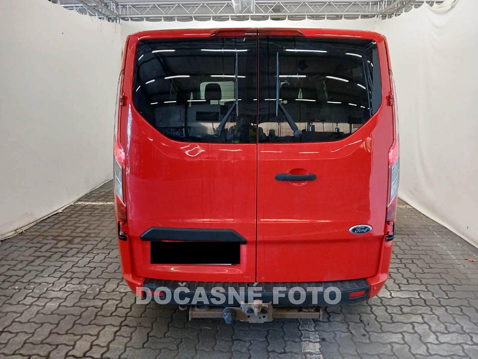 Ford Transit Custom 2.0TDCi Trend L2 6míst
