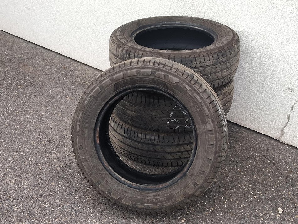 Volkswagen Transporter 2.0TDi  L2H2