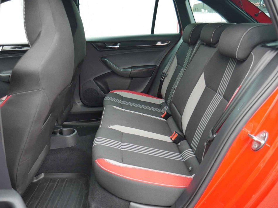Škoda Rapid 1.0 TSi Monte Carlo