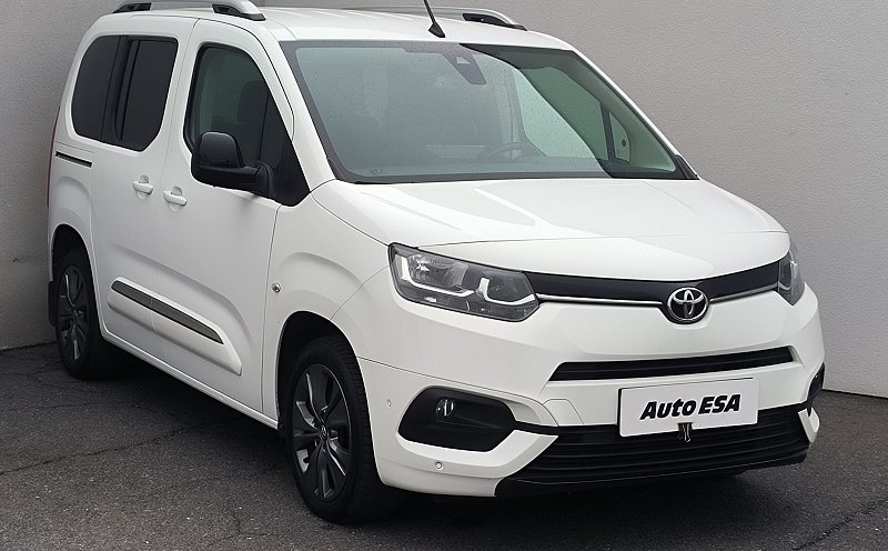 Toyota ProAce City Verso 1.5D-4D Family MAXi